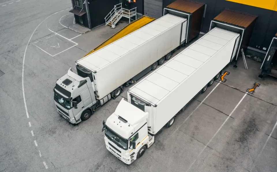 Road freight logistics and European haulage services